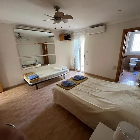 Typical Maltese Townhouse By Sea Apartamento *